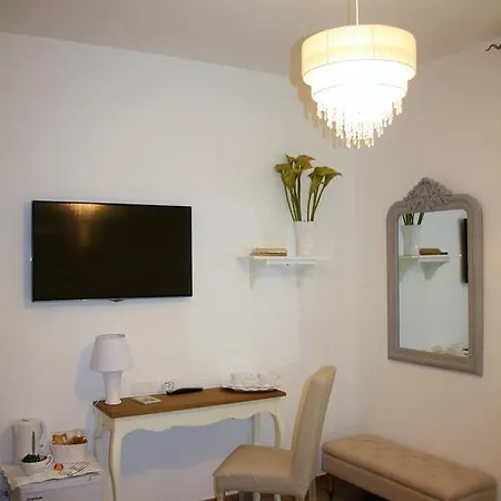 게스트하우스 I Gatti Delle 5 Terre 4*