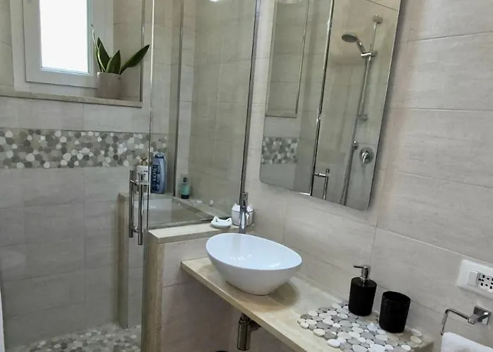 I Gatti Delle 5 Terre 4*